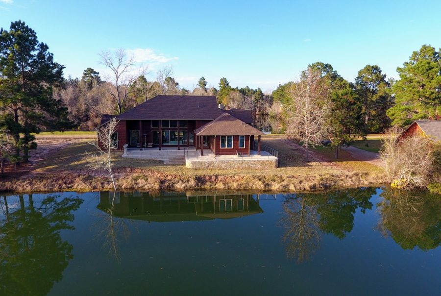 Waterfront Homes Artesian Lakes Real Estate